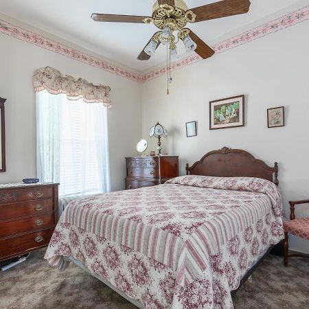 Antoinette'S Apartments & Suites Cape May Kültér fotó