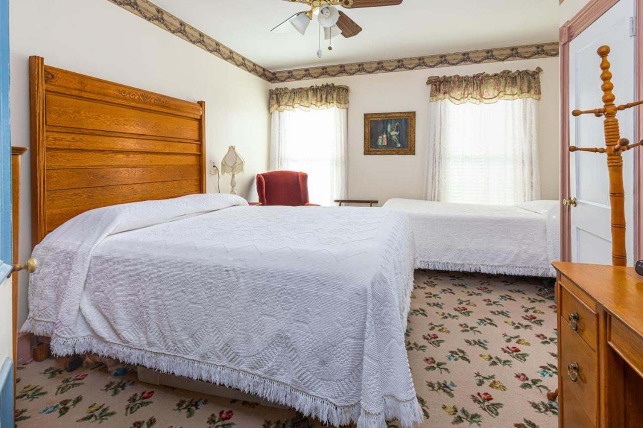 Antoinette'S Apartments & Suites Cape May Kültér fotó